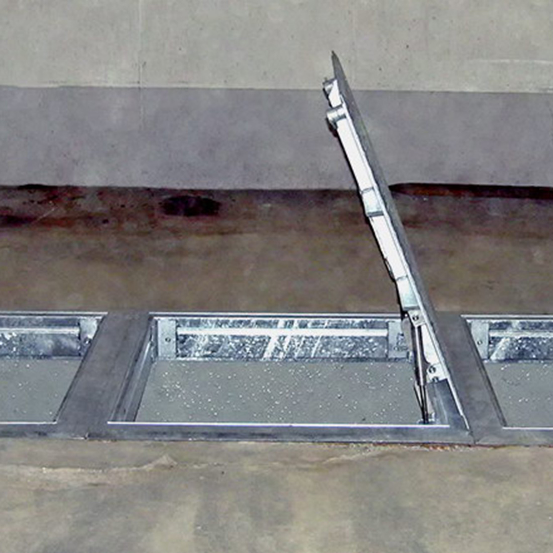 Sonderlösung dreigeteilt