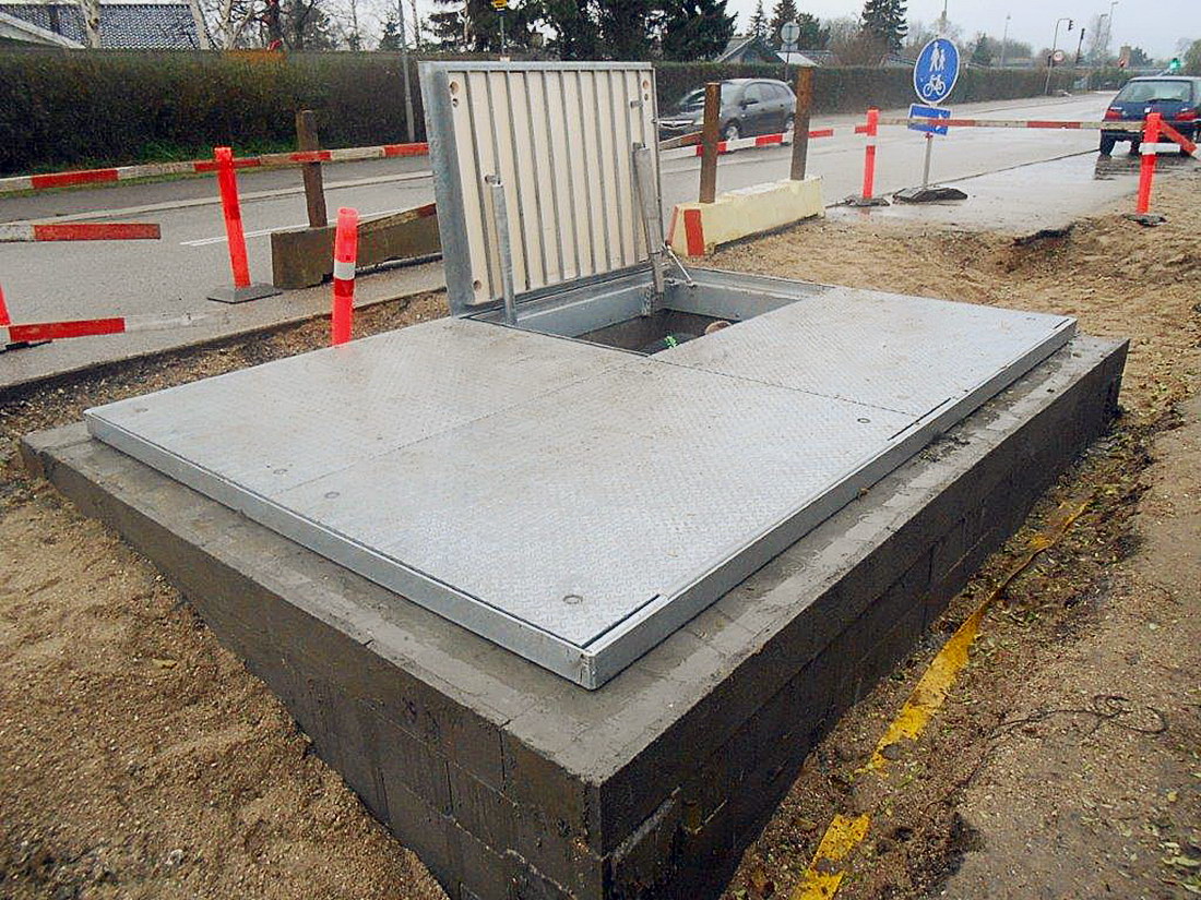 Abdeckung vierteilig