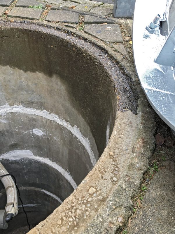 Sanierung eines Regenwasser-Pumpenschachtes